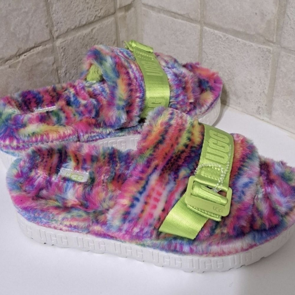UGG Fuzzy Rainbow Platform Slides Shoes Size 7
